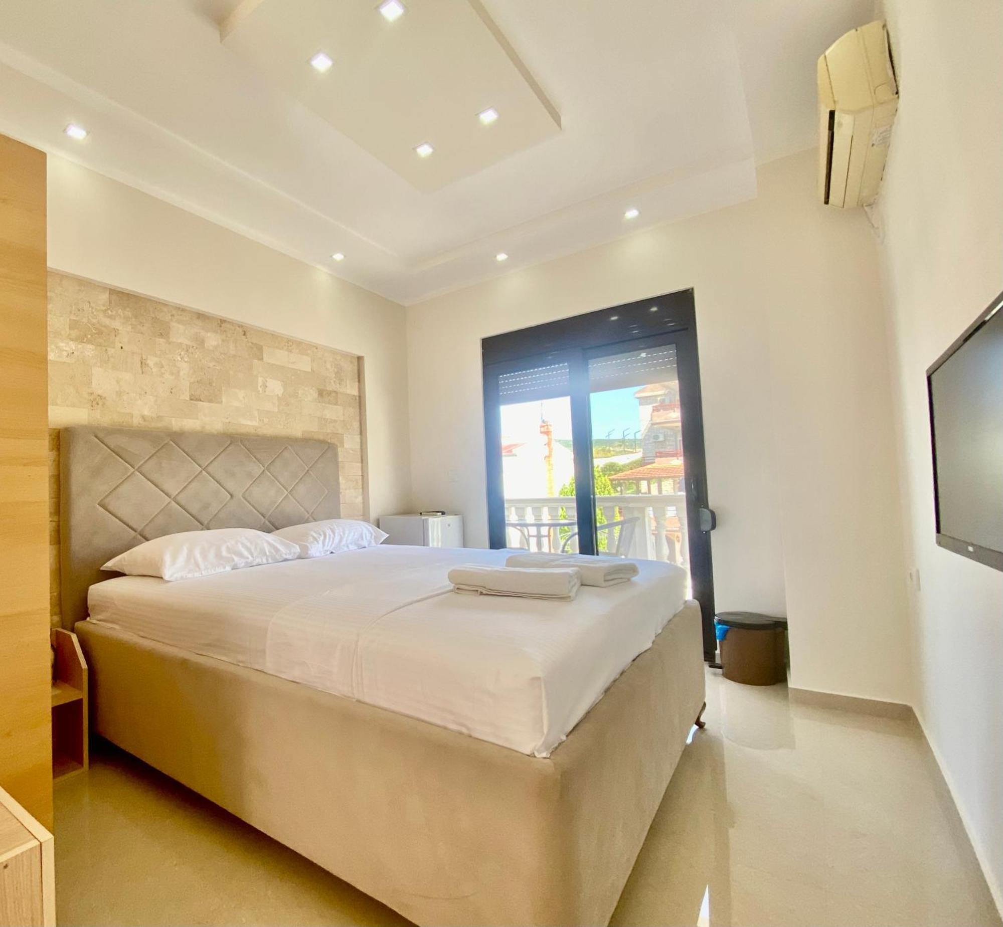 Fimi Apartments Ulcinj Extérieur photo