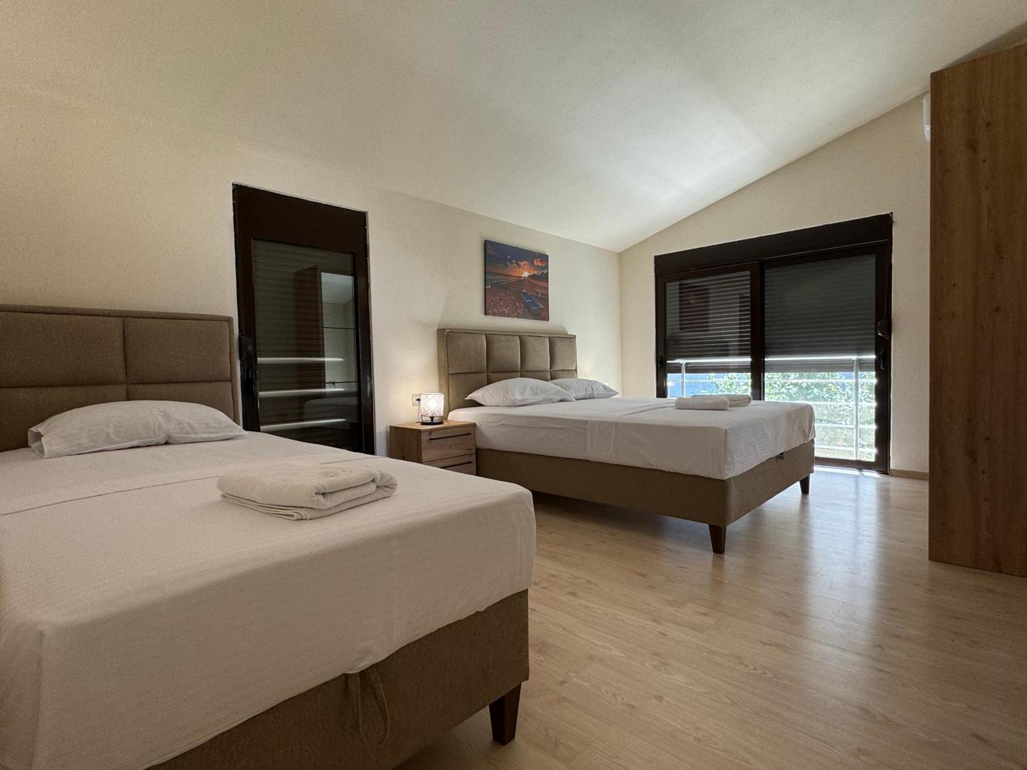 Fimi Apartments Ulcinj Extérieur photo